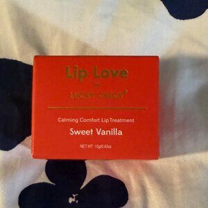 NIB - Lucky Chick Lip Love Calming Comfort Lip Treatment - Sweet Vanilla